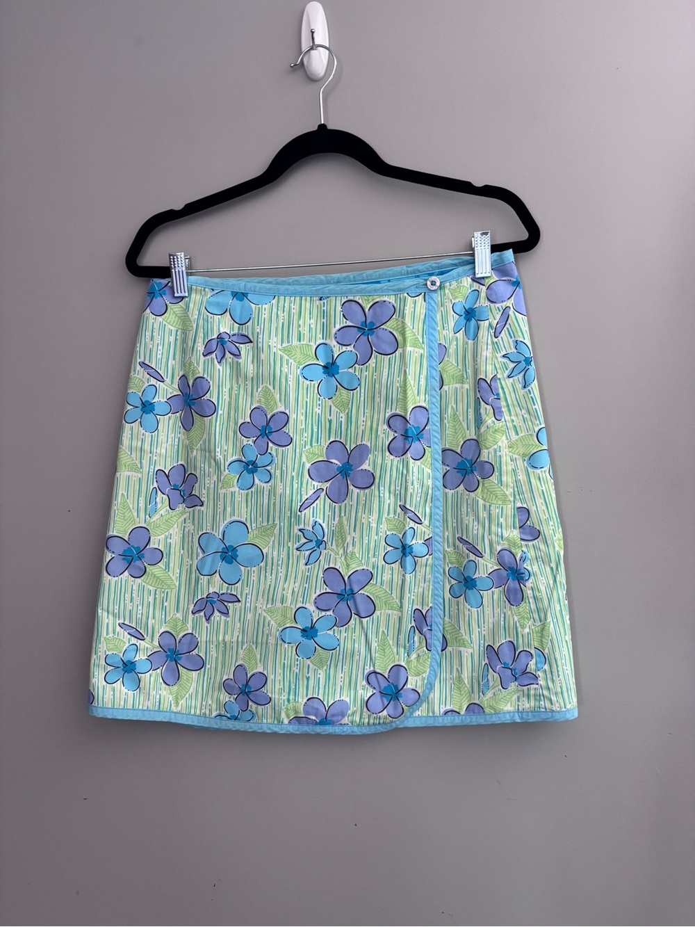 Lilly Pulitzer reversible wrap skirt - 6